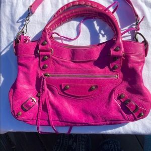Hot pink Balenciaga medium City. 💞